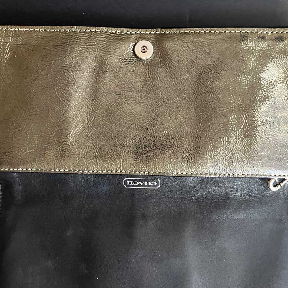 Very Cute Vintage Coach Bleeker Gray Patent Leather Wallet/Wristlet. Orig. Owner - Picture 4 of 15